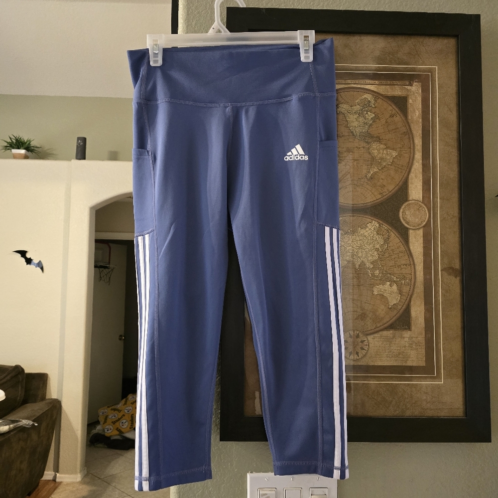 Adidas leggings